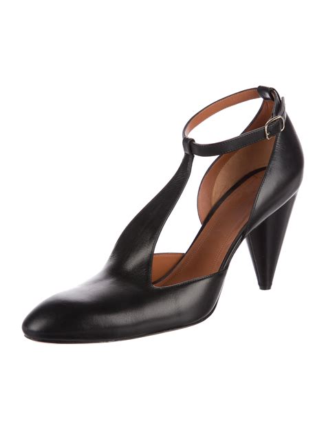 celine pumps black|Celine leather pumps.